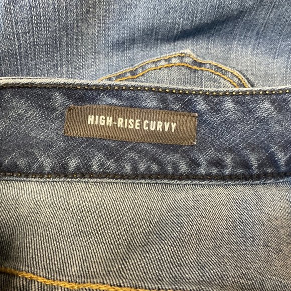 Torrid Premium Woman's Distressed Denim Blue Jeans Size 20R High Rise Curvy - Picture 5 of 16